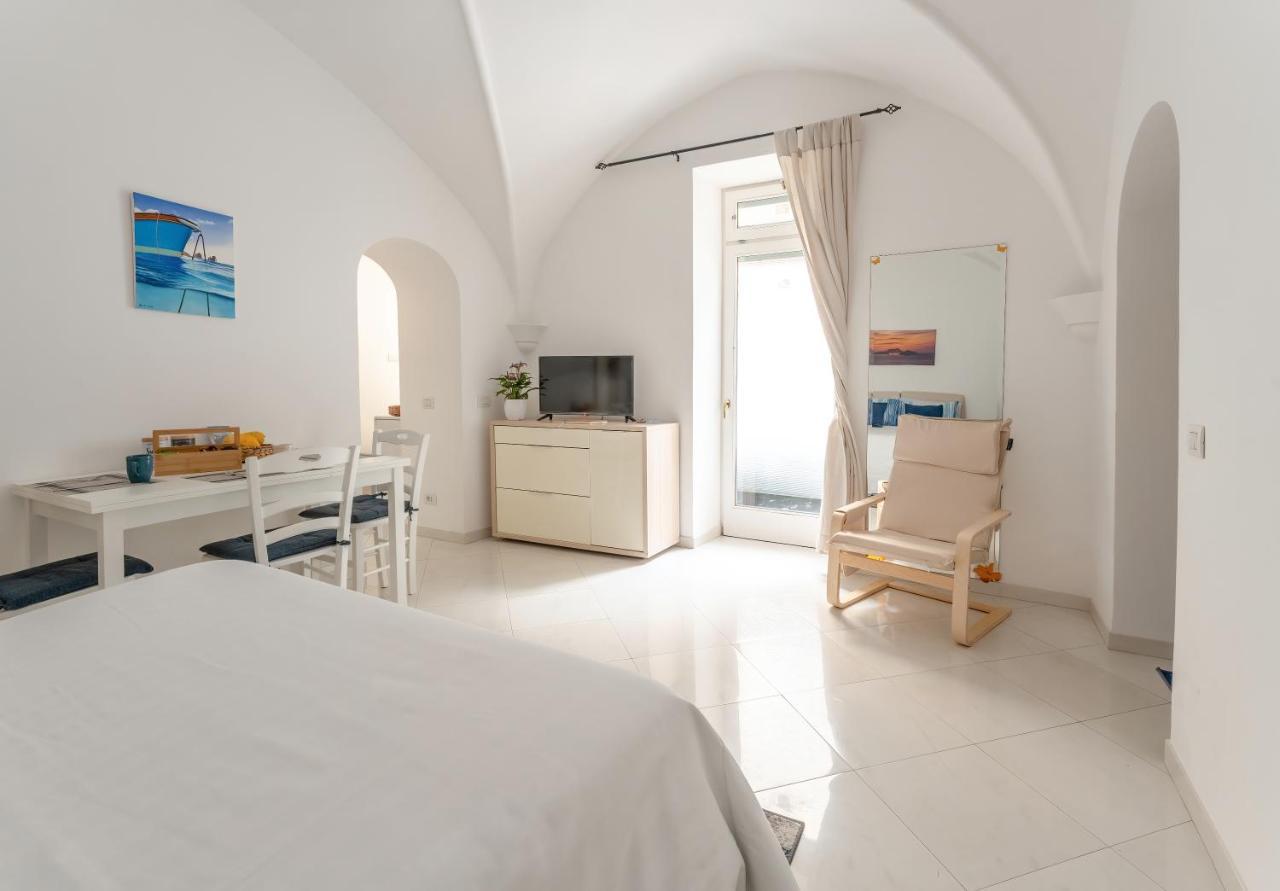 Suite Posterus 5 Капри Екстериор снимка