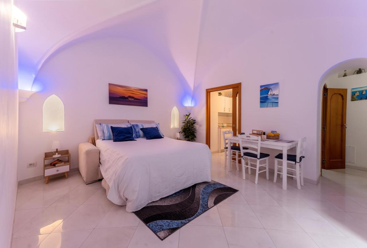 Suite Posterus 5 Капри Екстериор снимка